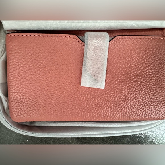 Michael Kors Jet Set Charm Small Phone Crossbody Pink - Picture 4 of 4